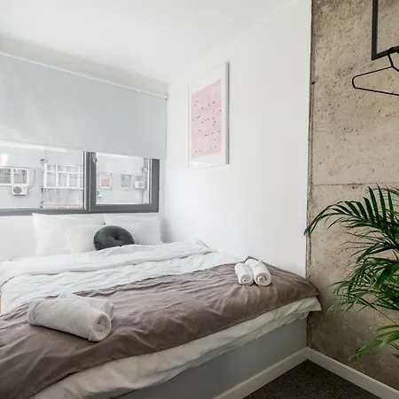 Royal Palace By Urbanesq بوخارست